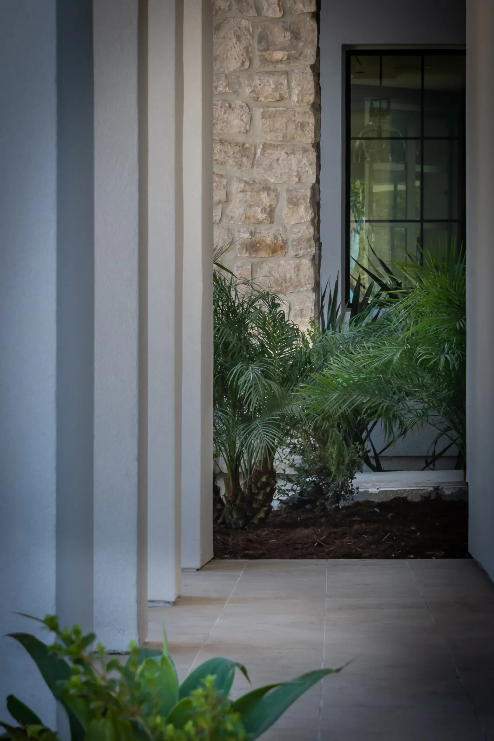 Contemporary outdoor space